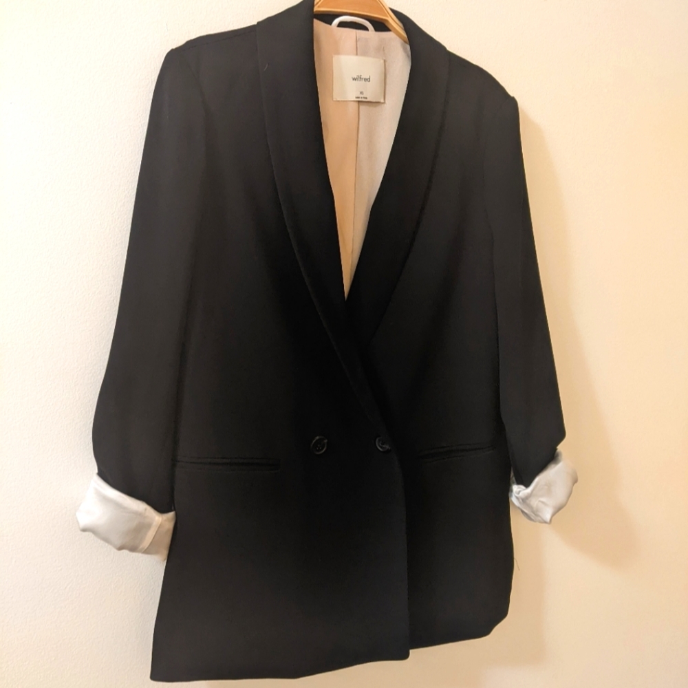 Wilfred aritzia double breasted black blazer XS